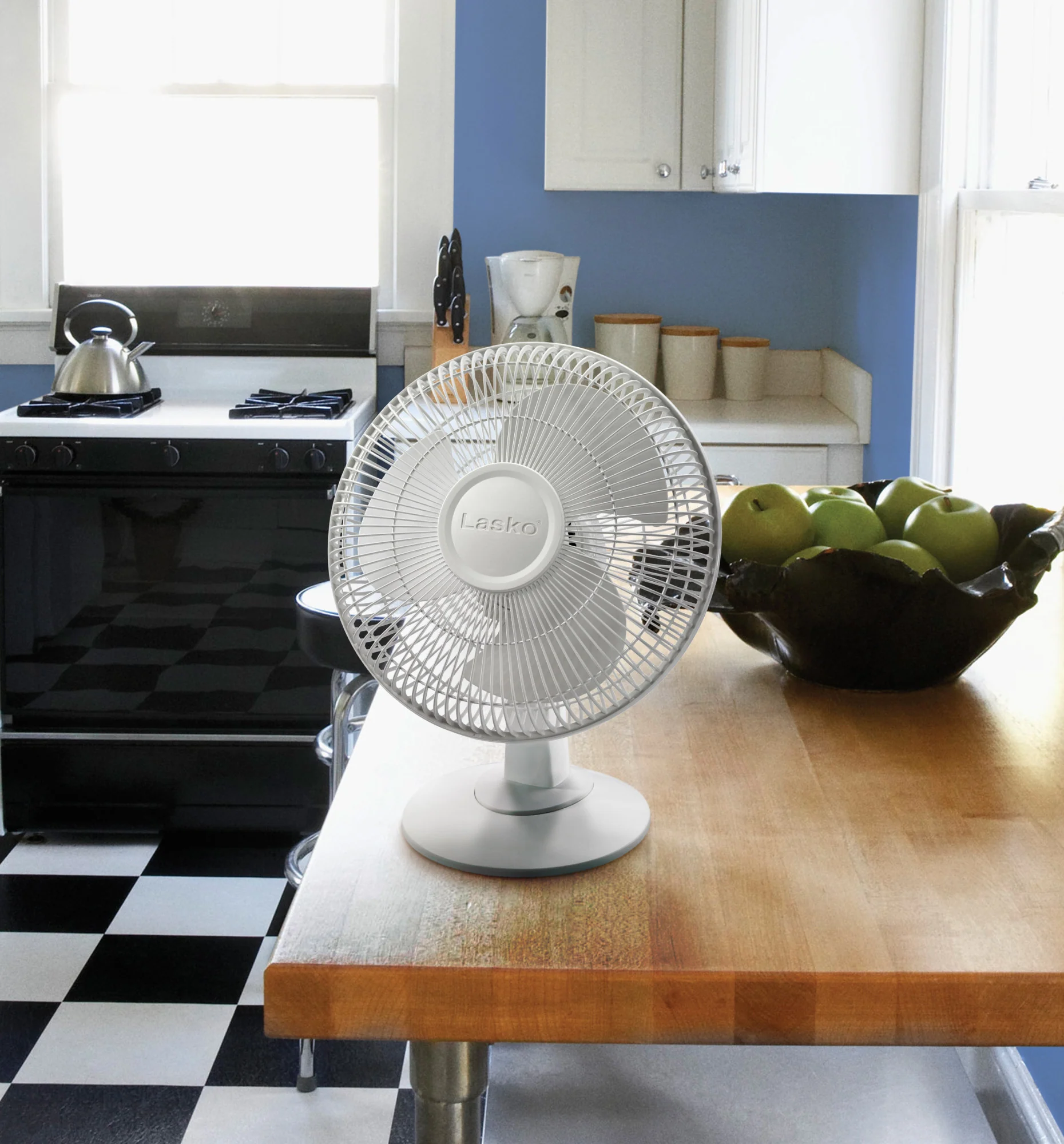Lasko 12" 3-Speed Oscillating Table Fan with Tilt-Back, 2012, White - Image 9