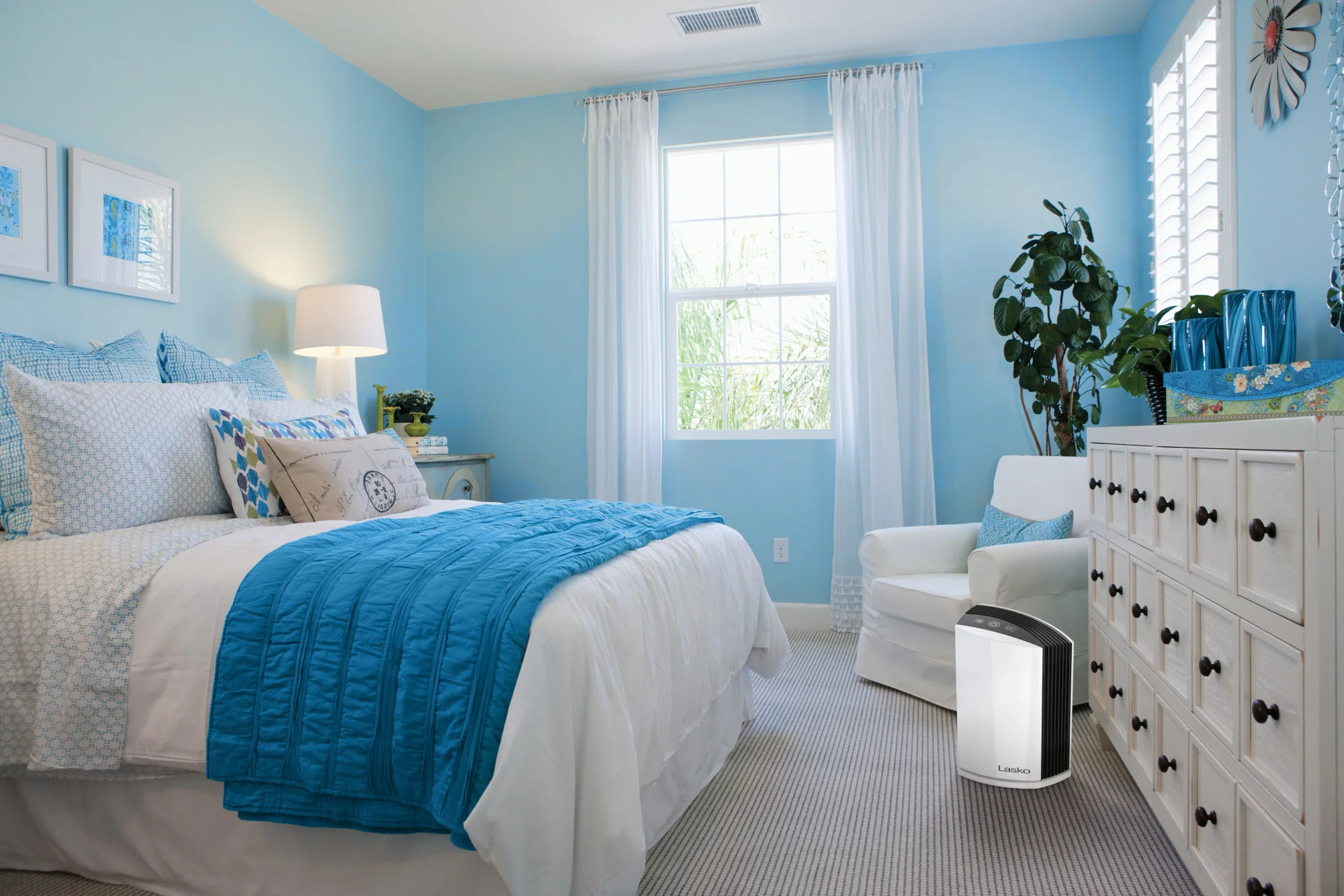 Lasko True HEPA Filter Desktop Air Purifier with Timer, LP200, White - Image 14